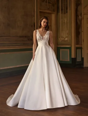 Robe Dovima
