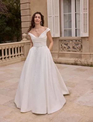 ROBE 2762