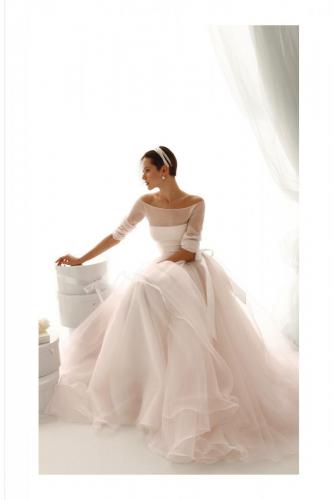 Le Spose Di Gio c'est la création Italienne de robe de mariée chez Olivier Sinic -Le Château Blanc